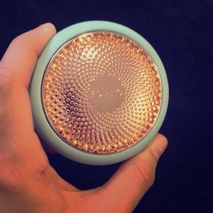 FOREO UFO + masks